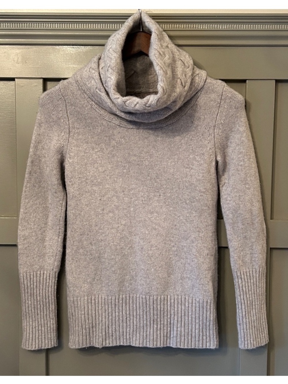 Banana Republic Cable Knit Cowl Neck Sweater Merino Wool Cashmere Gray Small